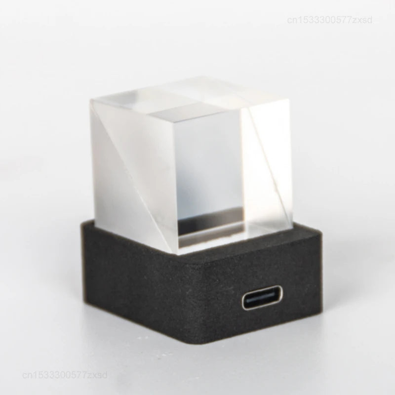 TheHoloCube 3D Display